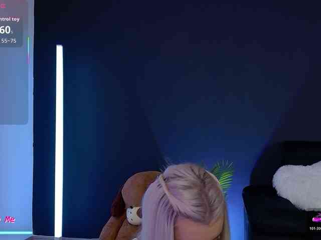 CelyneMay webcam