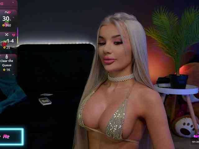 CelyneMay webcam