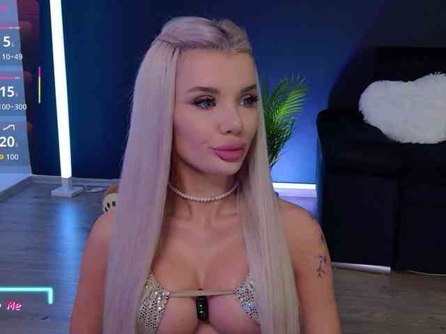 CelyneMay webcam