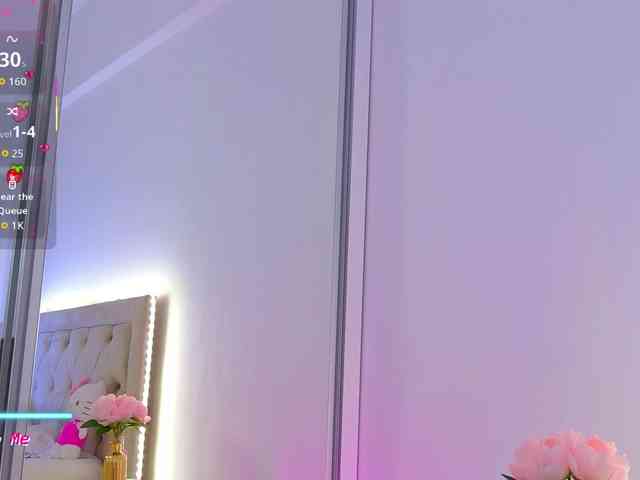 CelyneMay webcam