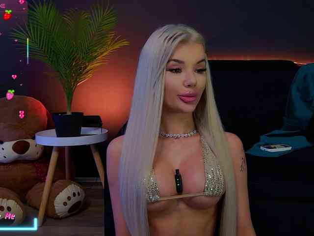 CelyneMay Live Webcam on BongaCams