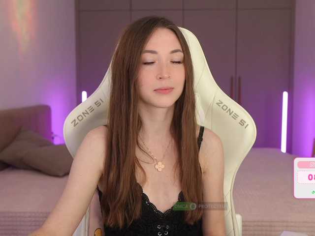 lollipop-o's BongaCams show and profile