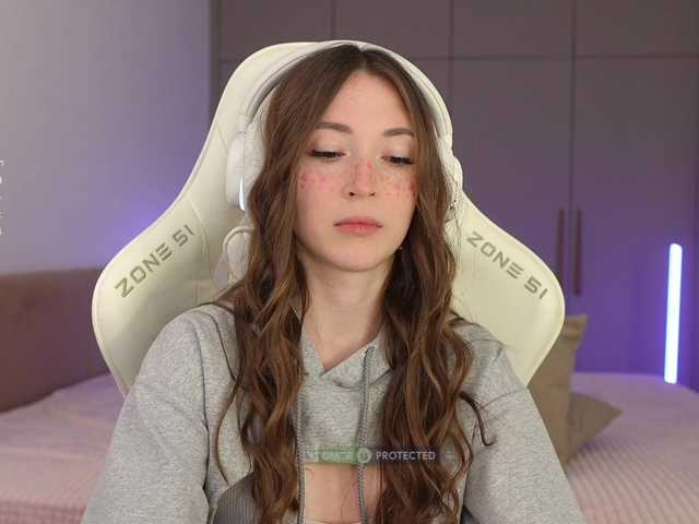 lollipop-o's BongaCams show and profile