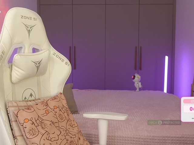 lollipop-o's BongaCams show and profile