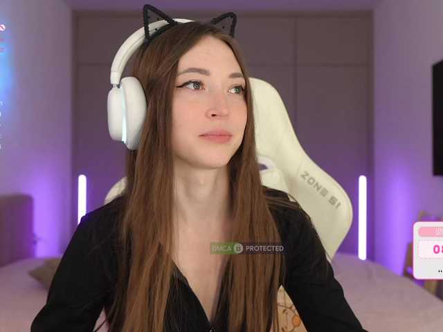 lollipop-o's BongaCams show and profile