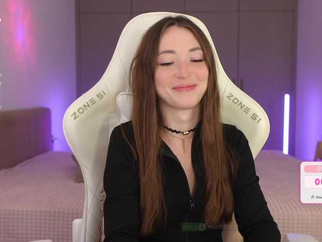 lollipop-o's BongaCams show and profile