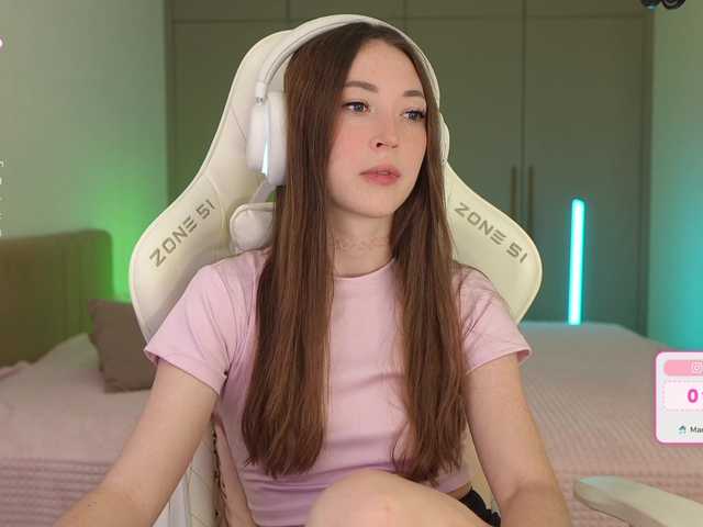 lollipop-o's BongaCams show and profile