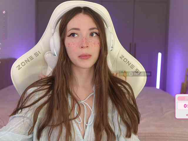 lollipop-o Live Webcam on BongaCams