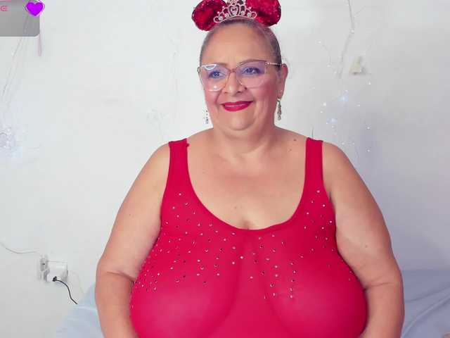 bbwsalome's BongaCams show and profile