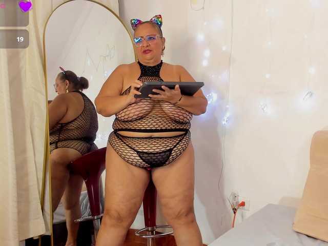 bbwsalome live cam on BongaCams