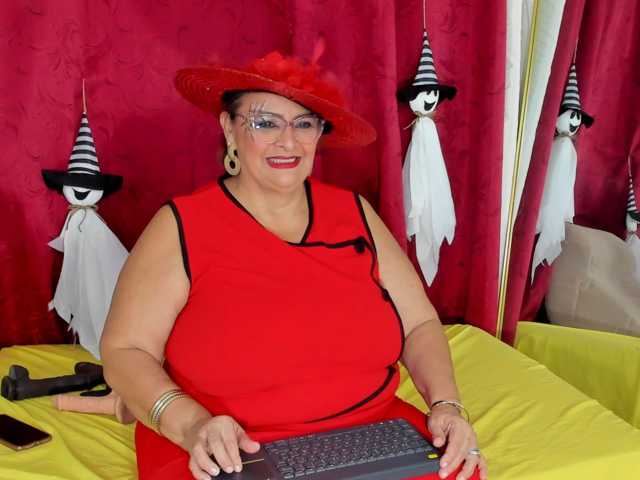 bbwsalome live cam on BongaCams