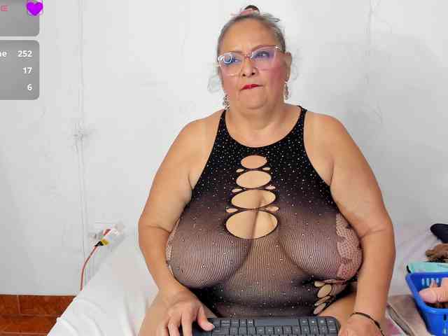 bbwsalome webcam