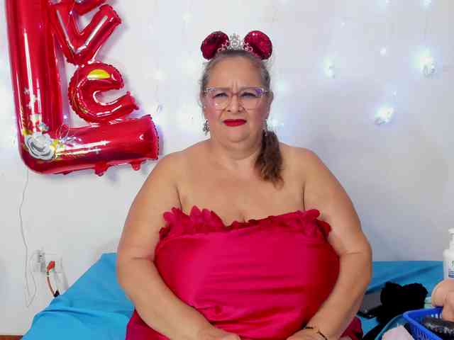 bbwsalome webcam