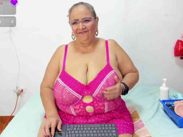 bbwsalome webcam