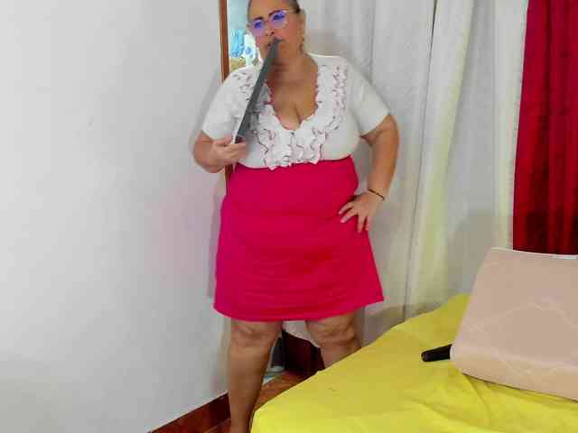 bbwsalome webcam