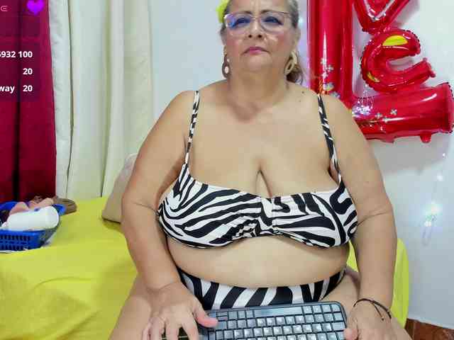 bbwsalome webcam
