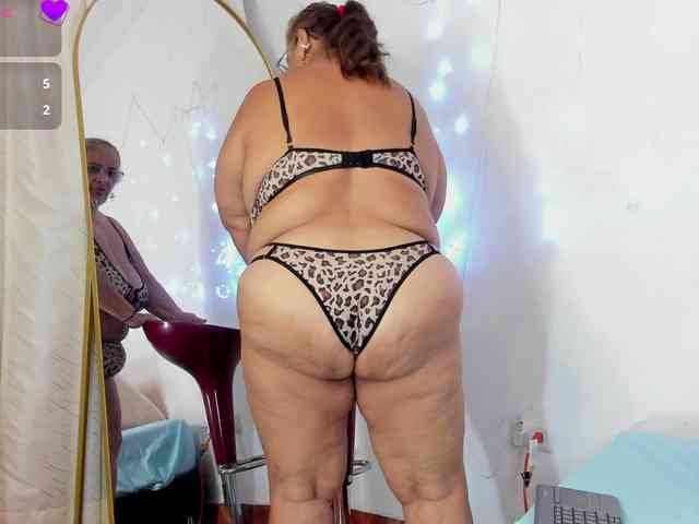 bbwsalome webcam
