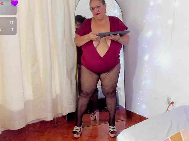 Model: bbwsalome