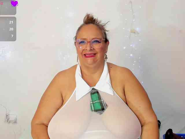 bbwsalome webcam