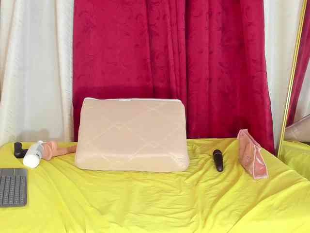 bbwsalome webcam