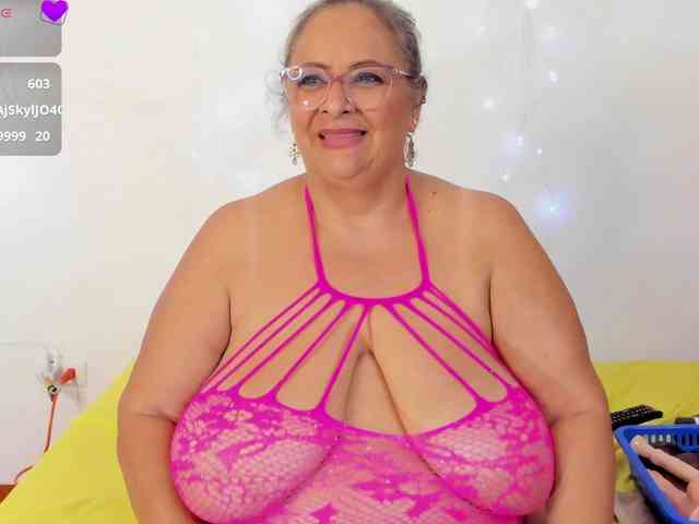 bbwsalome webcam