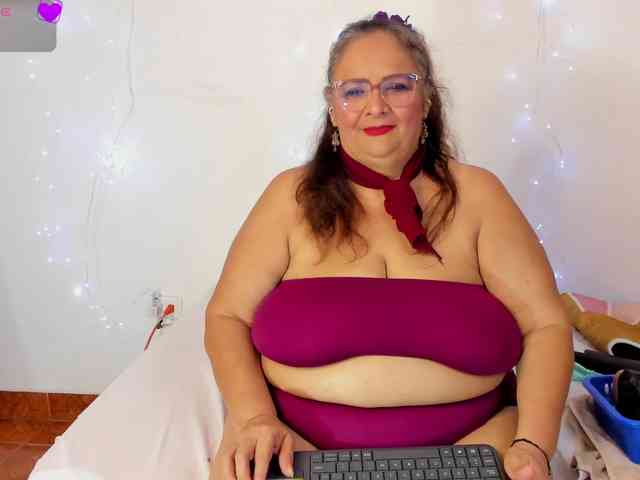 bbwsalome webcam