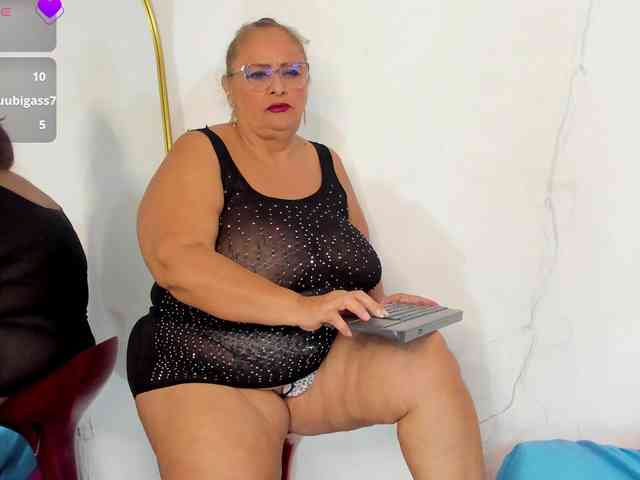 bbwsalome webcam