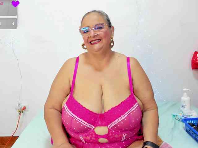 bbwsalome webcam