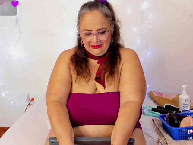 bbwsalome webcam