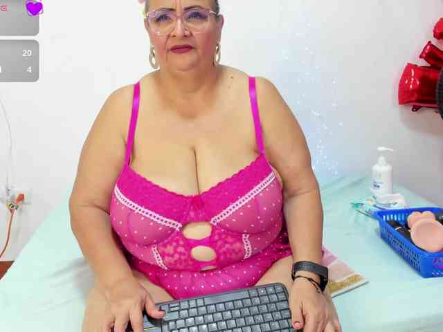 bbwsalome webcam