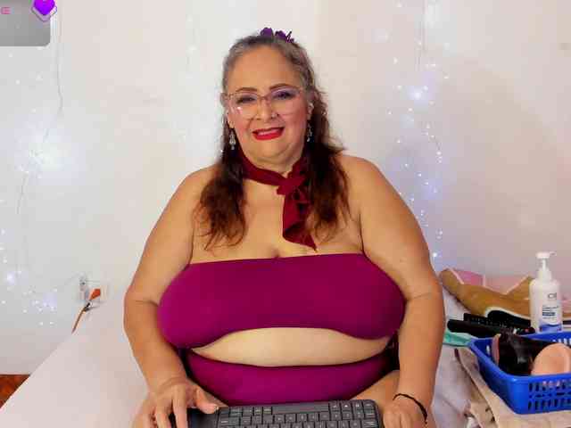 bbwsalome webcam