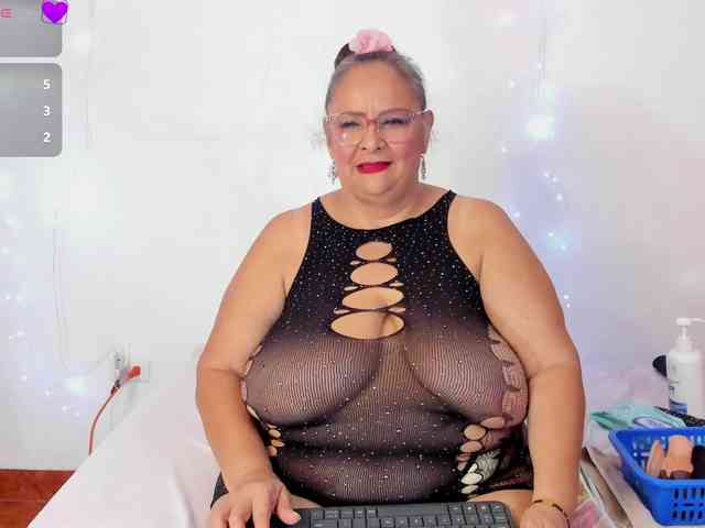 bbwsalome webcam