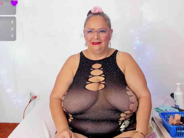 bbwsalome webcam