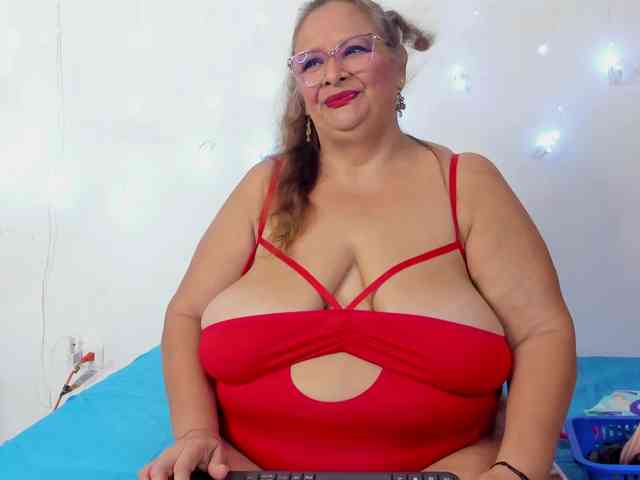 bbwsalome webcam
