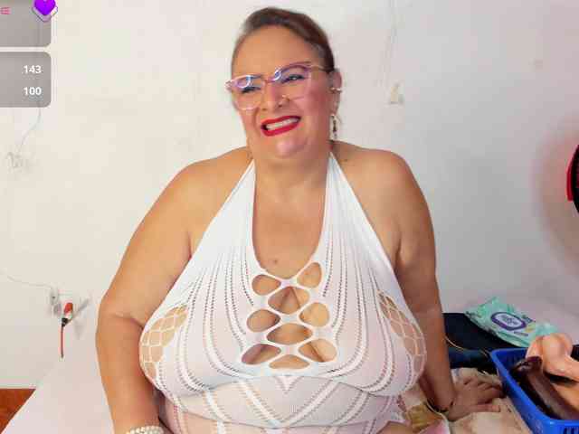 bbwsalome webcam