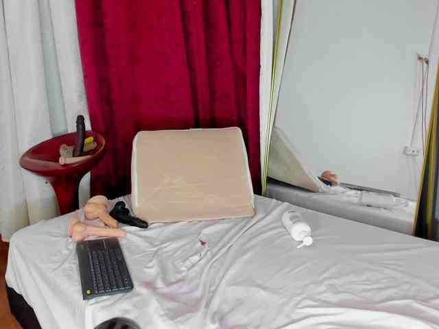 bbwsalome webcam