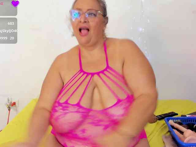 bbwsalome webcam