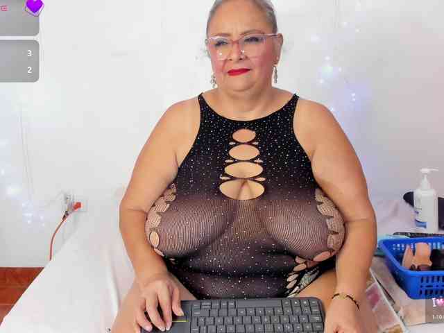 bbwsalome webcam
