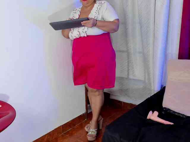 bbwsalome webcam