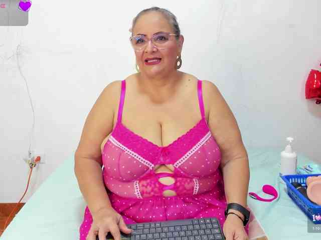 bbwsalome webcam
