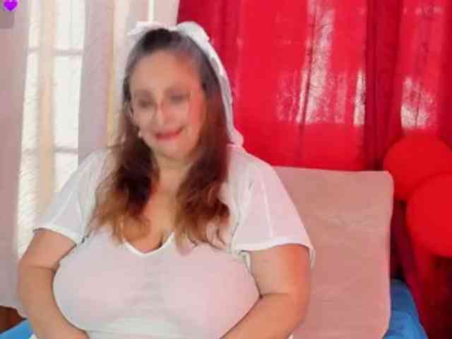bbwsalome webcam