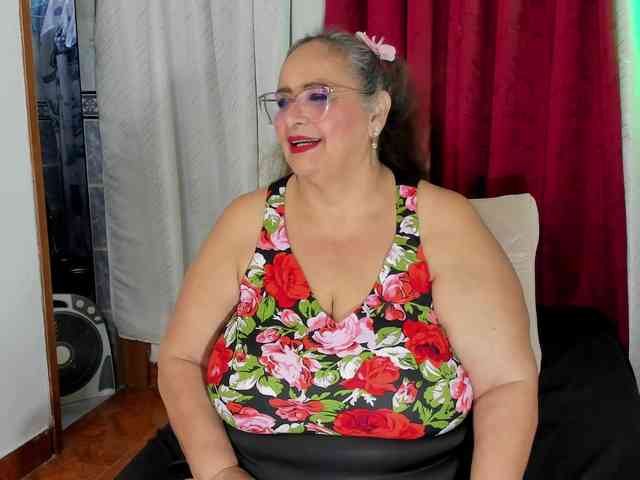 bbwsalome webcam