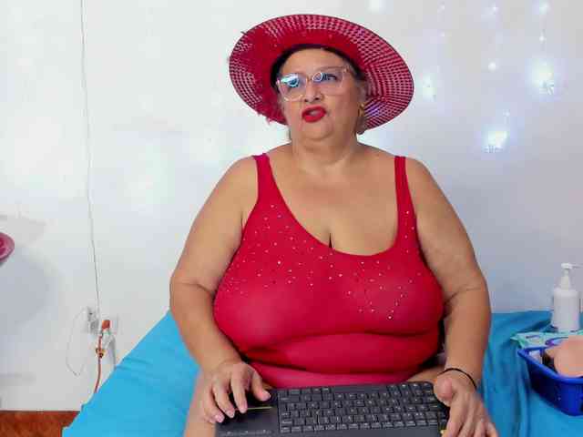 bbwsalome webcam