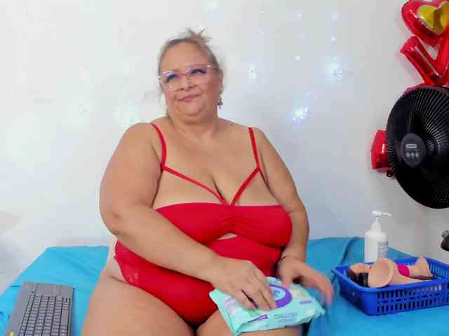 bbwsalome webcam