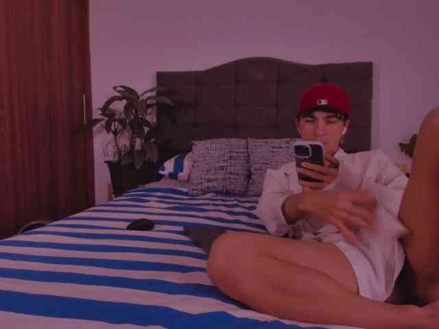 2gays1straight Sex Cam Show