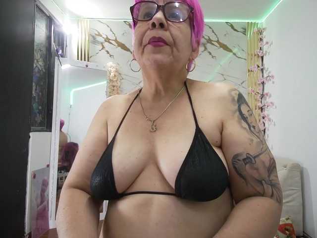 Maturerose3 live webcam show