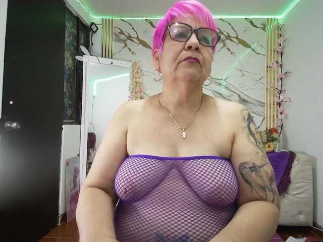 Maturerose3 live webcam show
