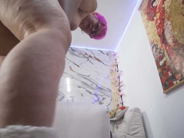 Maturerose3 live cam on BongaCams