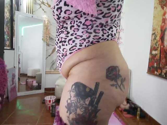 Maturerose3 live cam on BongaCams