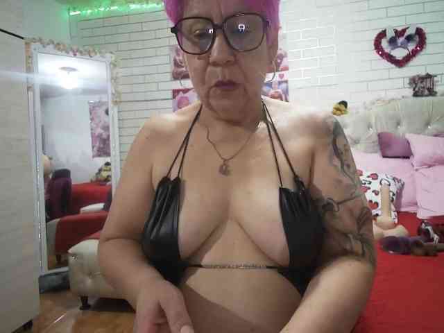 Maturerose3 Live Webcam on BongaCams